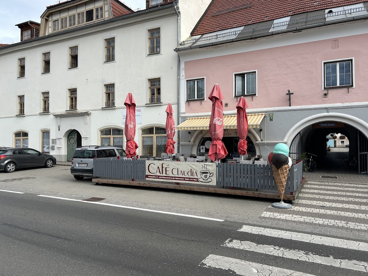 Cafe Claudia Photos 2